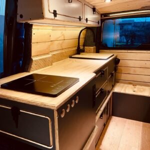 Cucina con piano induzione